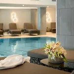Kenese Bay Garden & Conference 酒店 巴拉腾肯尼斯
