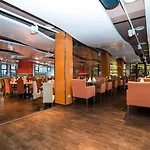 Kenese Bay Garden Resort&conference Hotel 4*