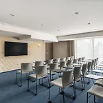 Kenese Bay Garden & Conference 酒店 4*