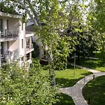 Kenese Bay Garden & Conference 4* 巴拉腾肯尼斯