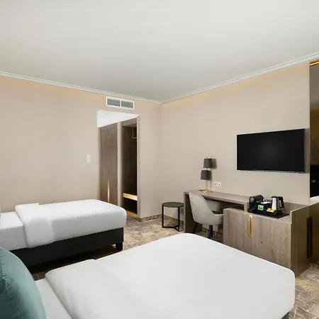 Hotel Kenese Bay Garden Resort&conference