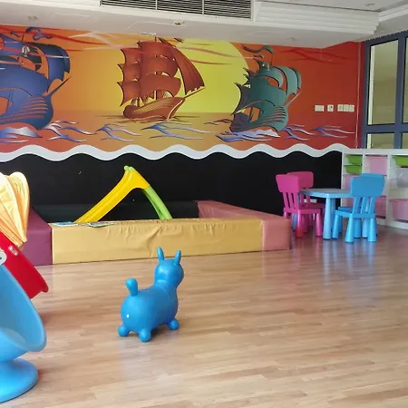 Kenese Bay Garden & Conference 酒店 巴拉腾肯尼斯