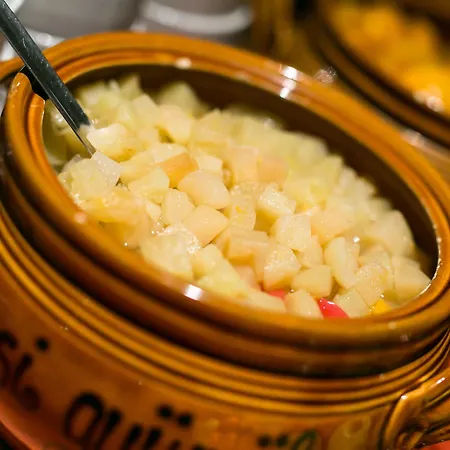 酒店 Kenese Bay Garden & Conference 4*