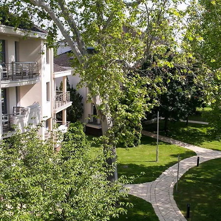 Kenese Bay Garden Resort&conference 4* Balatonkenese