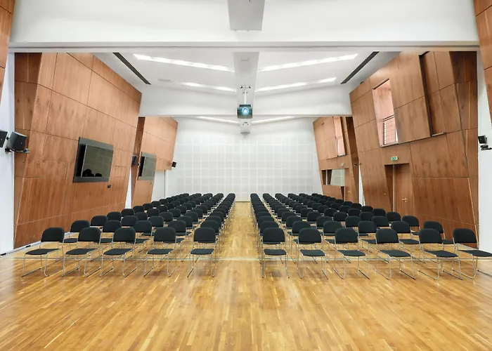 Kenese Bay Garden & Conference Ξενοδοχείο