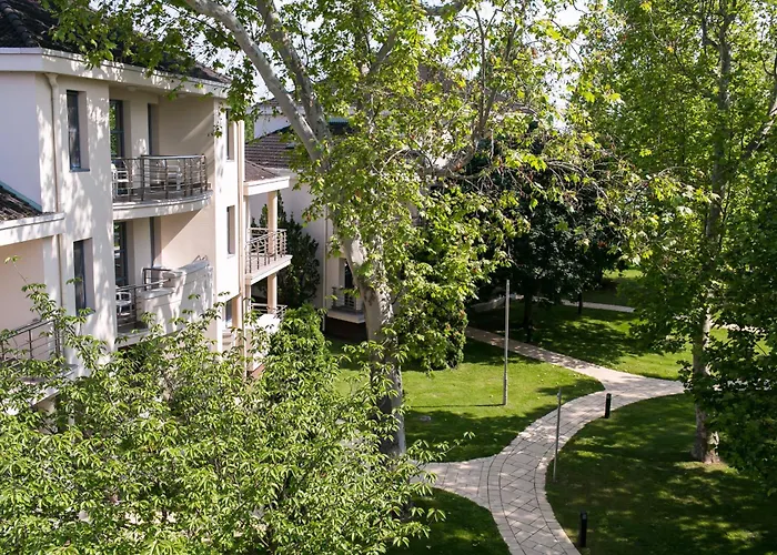 Kenese Bay Garden & Conference 4* Balatonkenese